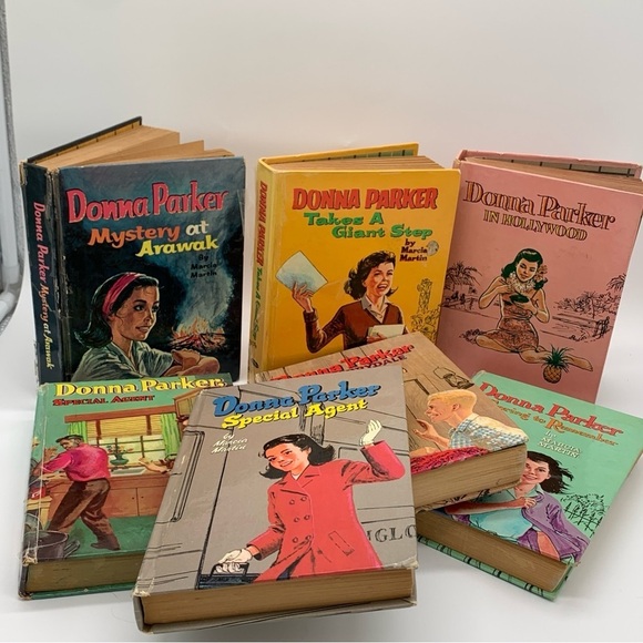 Vintage Lot Donna Parker Books by Marcia Martin, Published by Whitman 50s & 60s - Picture 1 of 3